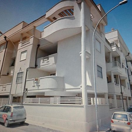 Apartamento Lady Casa Bríndisi Exterior foto